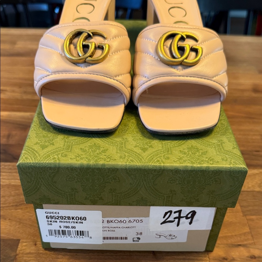 Gucci Women's Pink Slide Heels with Gold Logo